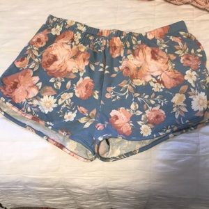 Flower shorts